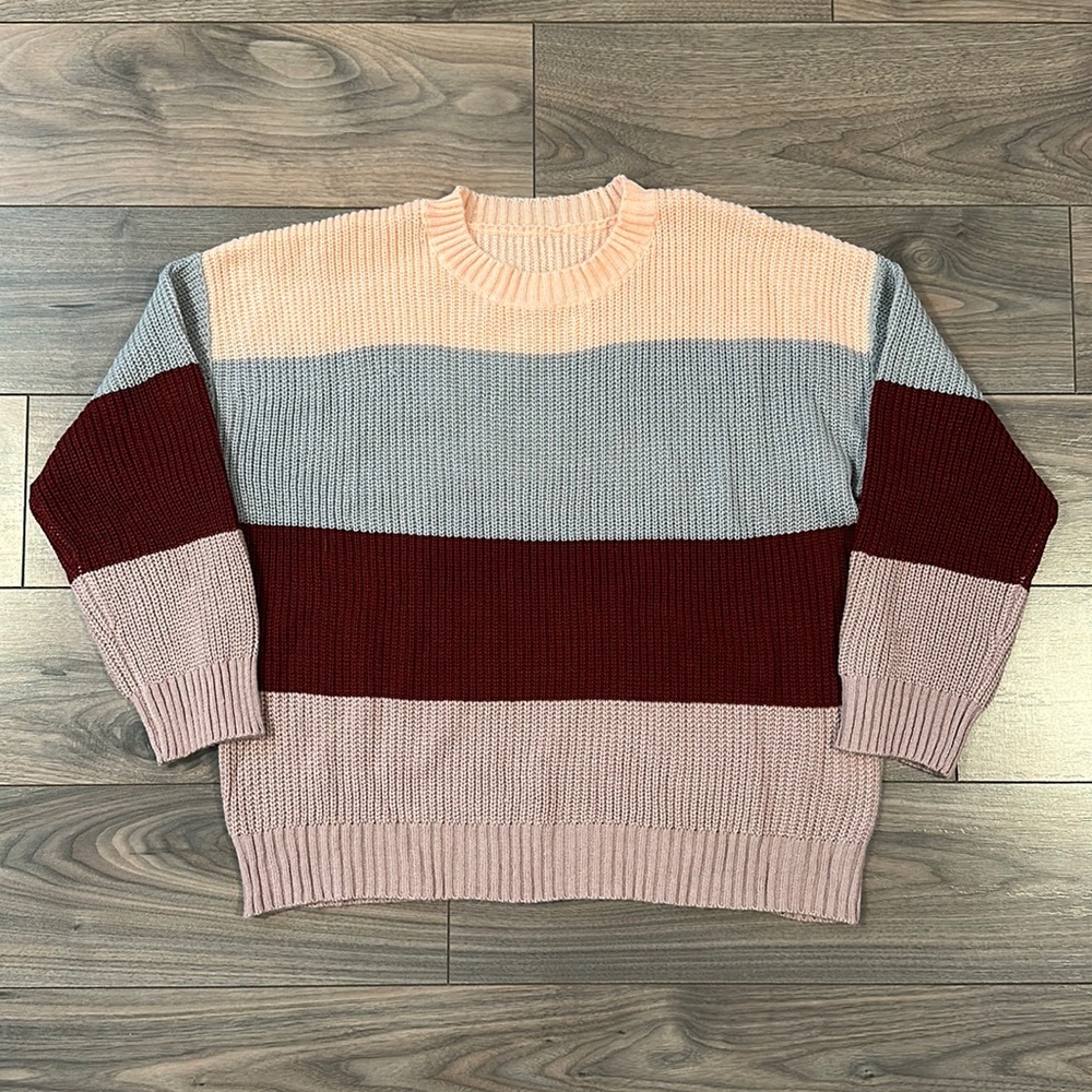 Women’s Striped Sweater - Size: Medium